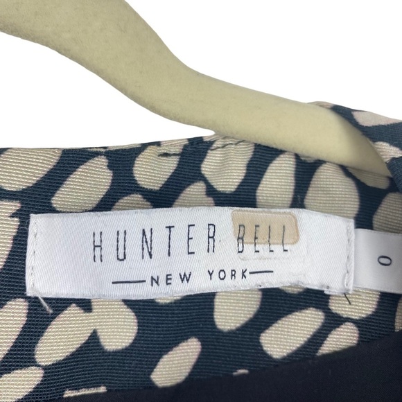 Hunter Bell Blue Geometric Dot Structured Mini Shift Dress Size 0 - Picture 4 of 9